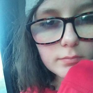 Meet your Posher, Luella